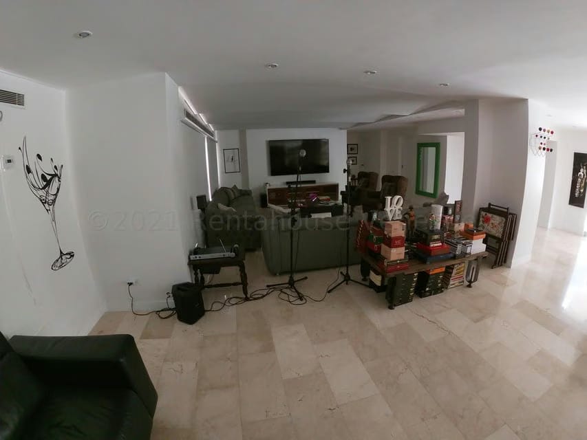 Apartamento (Duplex) en Venta en Los Palos Grandes, Distrito Metropolitano - 23
