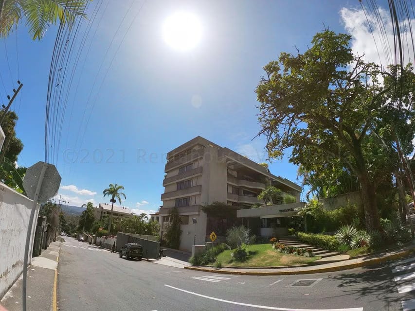 Apartamento (Duplex) en Venta en Los Palos Grandes, Distrito Metropolitano - 54