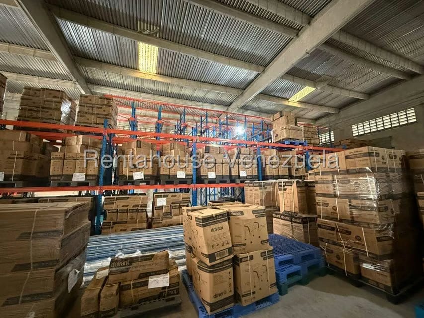 Comercial (Galpon - Deposito) en Venta en Guatire, Miranda - 11