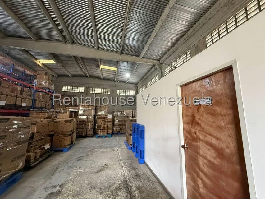 Comercial (Galpon - Deposito) en Venta en Guatire, Miranda - 9