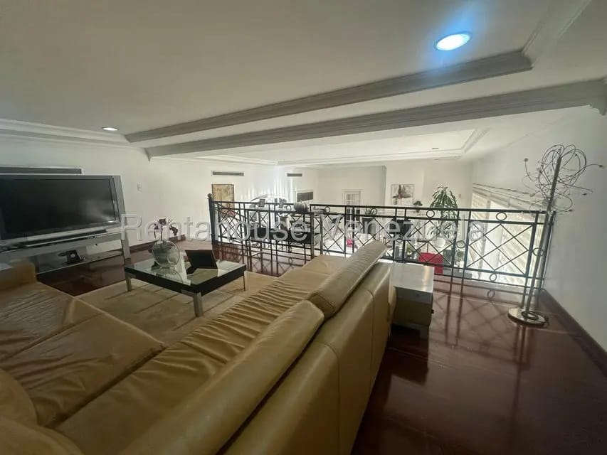 Casa (Multipes Niveles) en Venta en La Lagunita Country Club, Distrito Metropolitano - 13