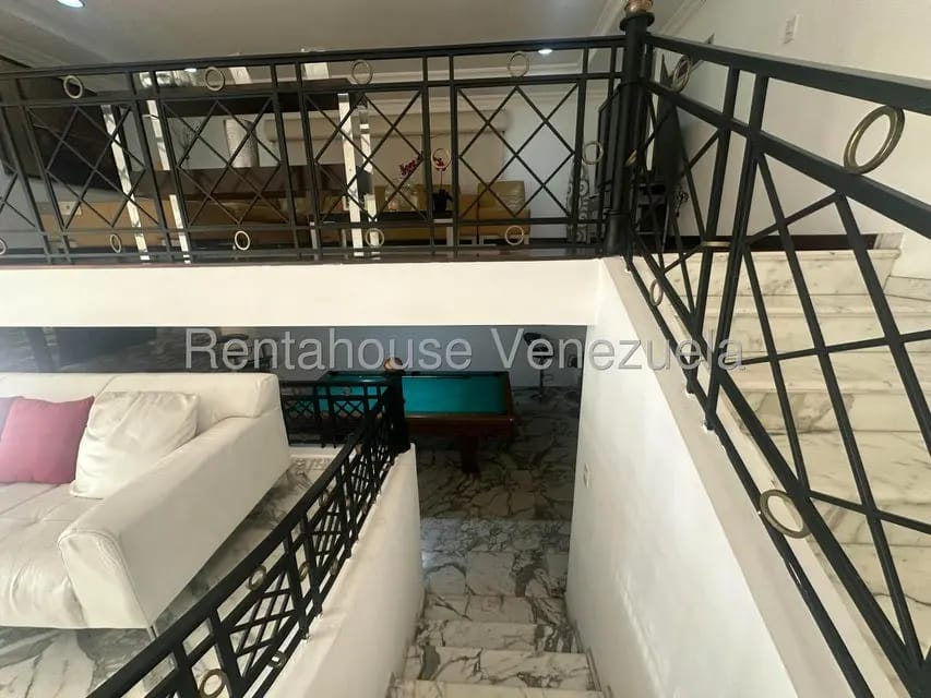 Casa (Multipes Niveles) en Venta en La Lagunita Country Club, Distrito Metropolitano - 16