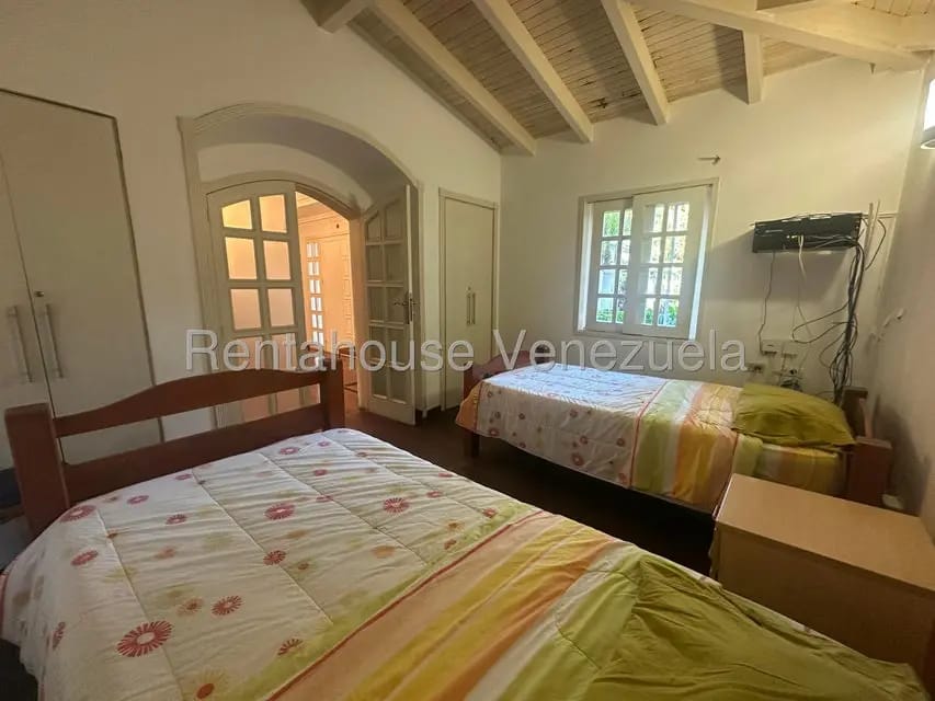 Casa (Multipes Niveles) en Venta en La Lagunita Country Club, Distrito Metropolitano - 23