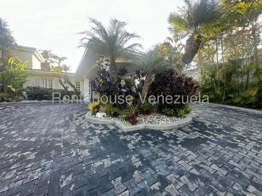 Casa (Multipes Niveles) en Venta en La Lagunita Country Club, Distrito Metropolitano - 57