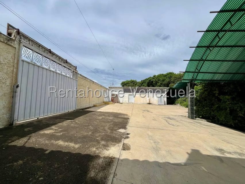 Comercial (Local Comercial) en Venta en Municipio Torres, Lara - 3