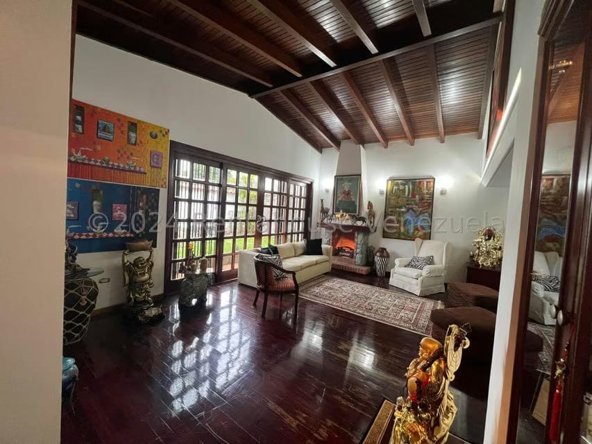 Casa (Duplex) en Alquiler en La Tahona, Distrito Metropolitano - 13