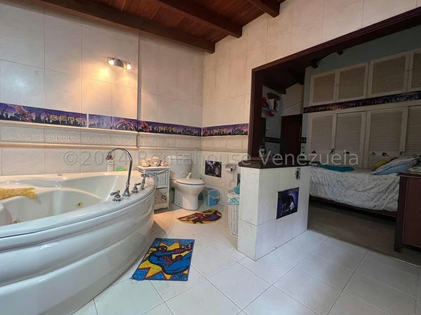Casa (Duplex) en Alquiler en La Tahona, Distrito Metropolitano - 32