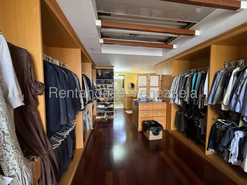 Apartamento (Multiples Niveles) en Venta en La Tahona, Distrito Metropolitano - 55