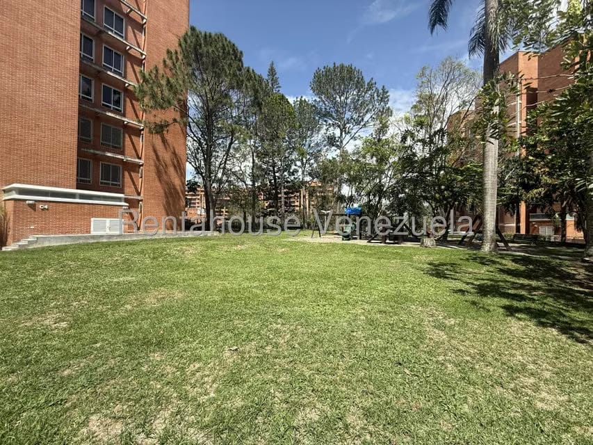 Apartamento (Multiples Niveles) en Venta en La Tahona, Distrito Metropolitano - 75