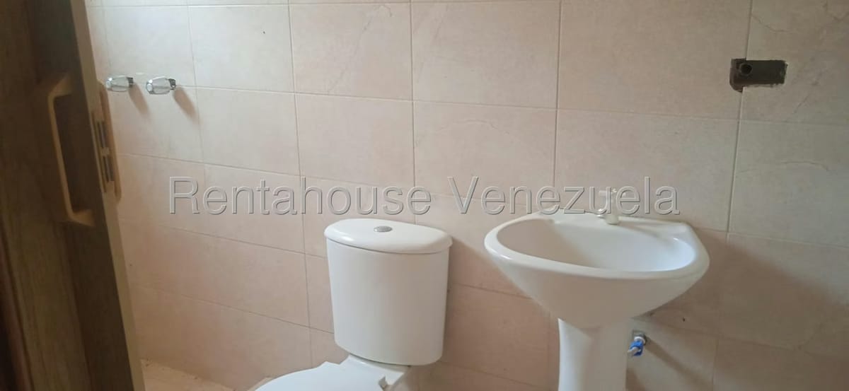 Casa (1 Nivel) en Venta en Guacuco, Nueva Esparta - 13
