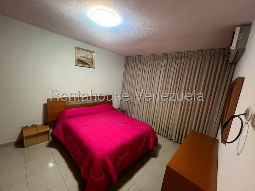 Casa (Multipes Niveles) en Venta en El Marques, Distrito Metropolitano - 11