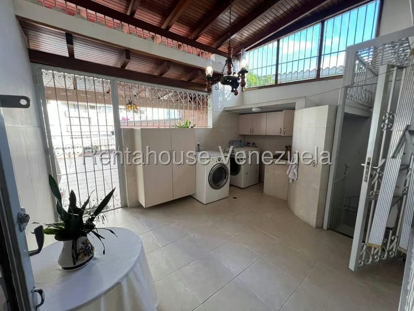 Casa (Multipes Niveles) en Venta en El Marques, Distrito Metropolitano - 17