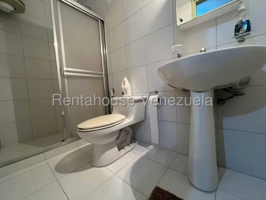 Casa (Multipes Niveles) en Venta en El Marques, Distrito Metropolitano - 21