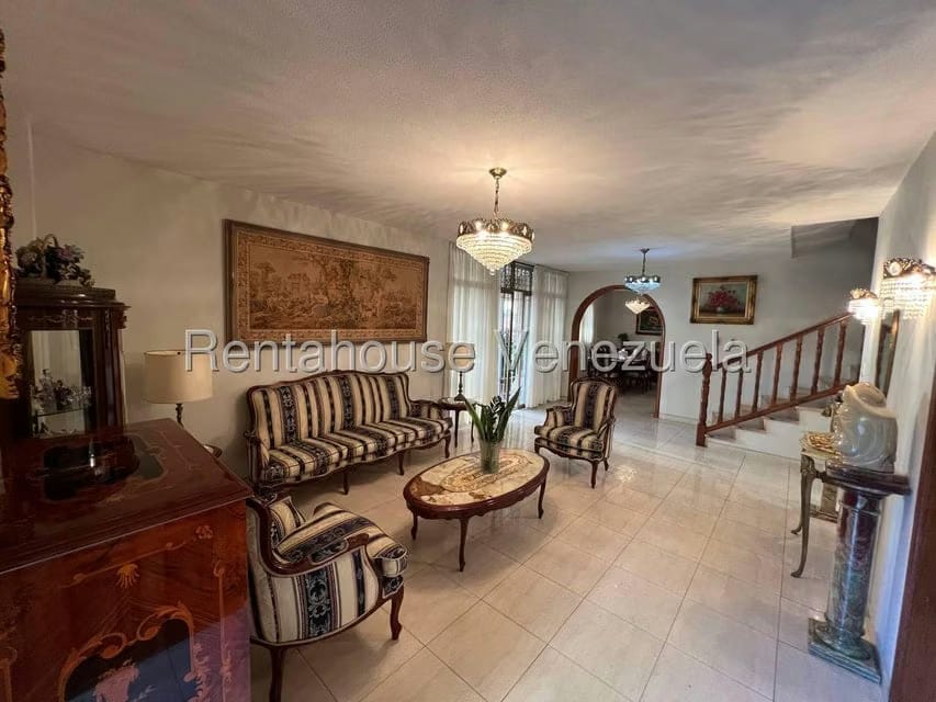 Casa (Multipes Niveles) en Venta en El Marques, Distrito Metropolitano - 6