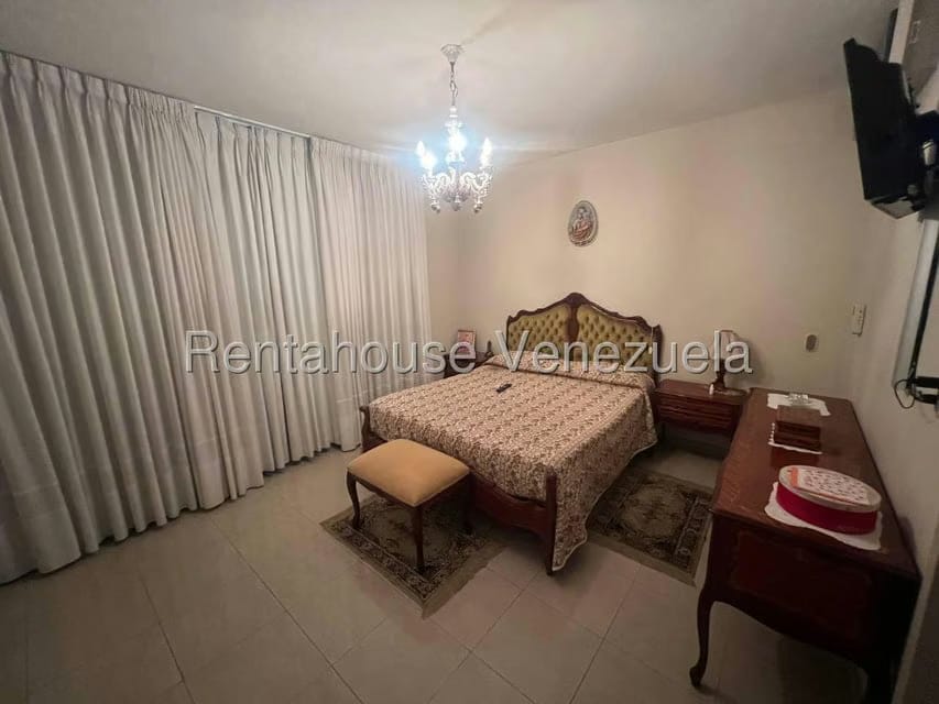 Casa (Multipes Niveles) en Venta en El Marques, Distrito Metropolitano - 9