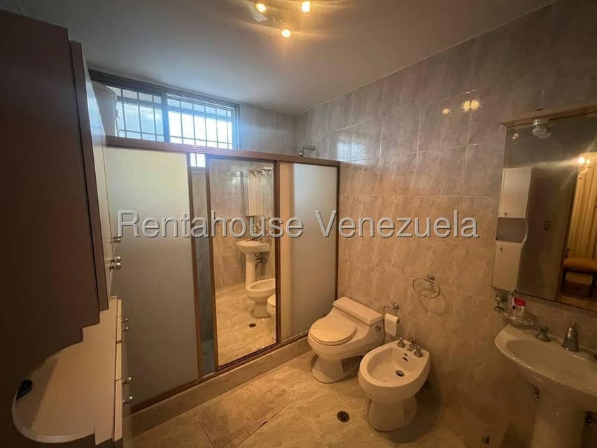 Casa (Multipes Niveles) en Venta en El Marques, Distrito Metropolitano - 10