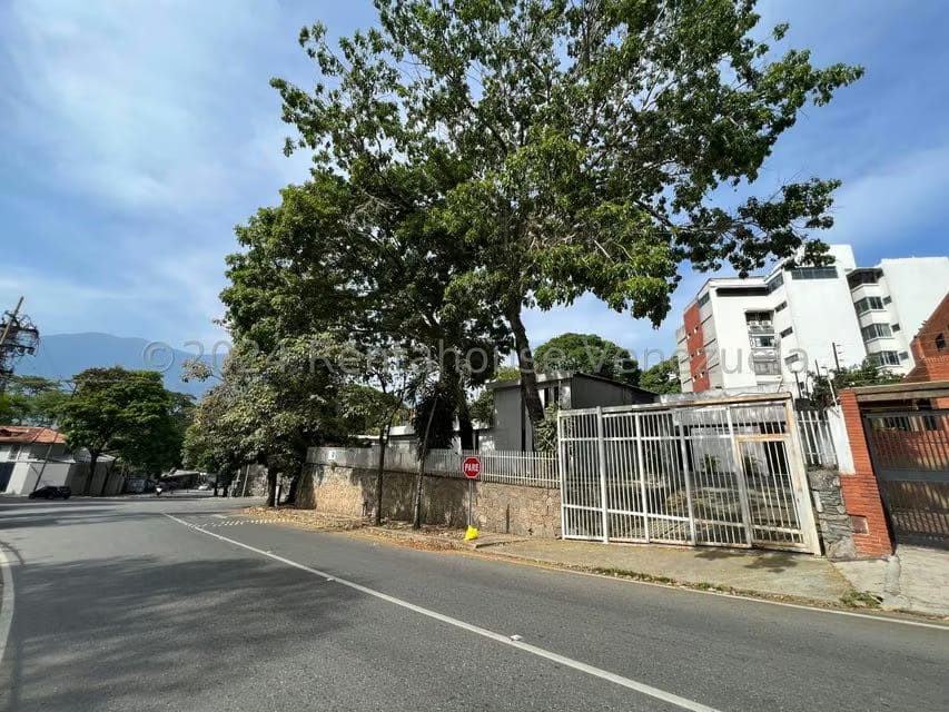 Terreno (Residencial) en Venta en Las Mercedes, Distrito Metropolitano - 3