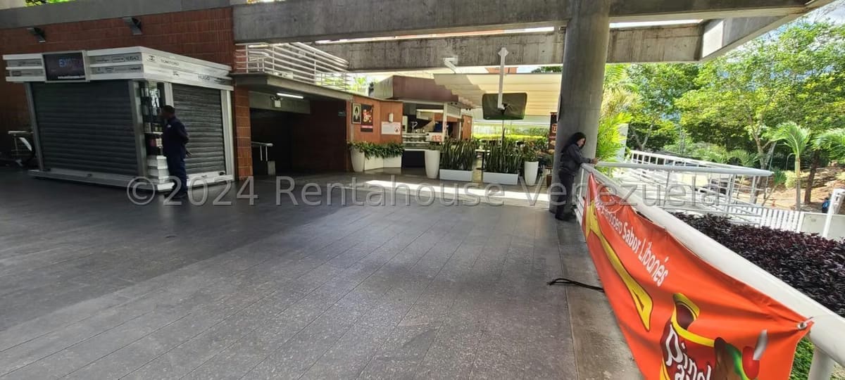 Comercial (Local Comercial) en Alquiler en Colinas de Valle Arriba, Distrito Metropolitano - 7