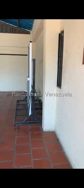 Comercial (Industrial) en Alquiler en Calle 43, Zulia - 13