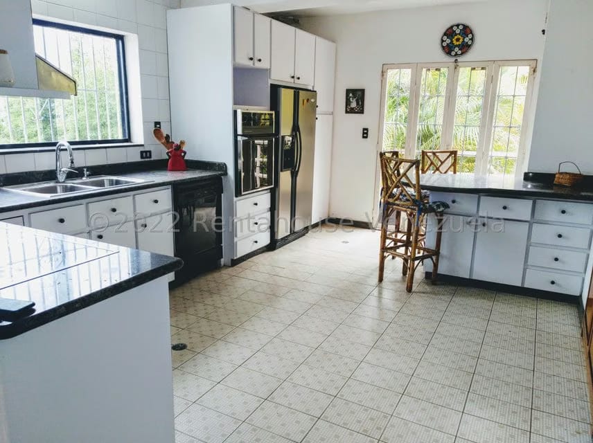 Casa (Duplex) en Venta en Oripoto, Distrito Metropolitano - 2