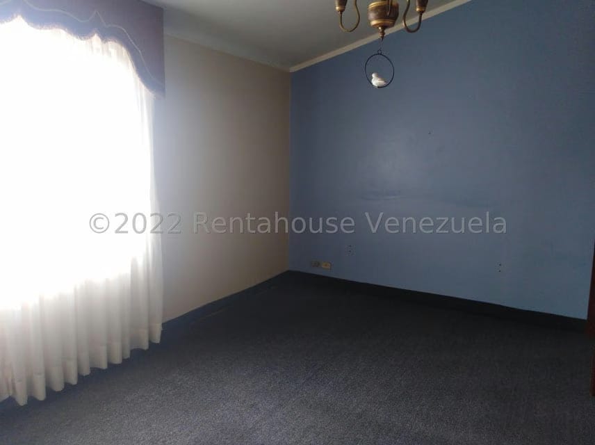 Casa (Duplex) en Venta en Oripoto, Distrito Metropolitano - 20