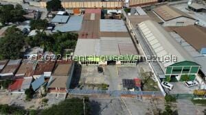 Comercial (Galpon - Deposito) en Venta en Zona Industrial 2, Lara