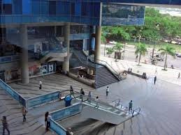Comercial (Local Comercial) en Venta en Los Palos Grandes, Distrito Metropolitano - 2