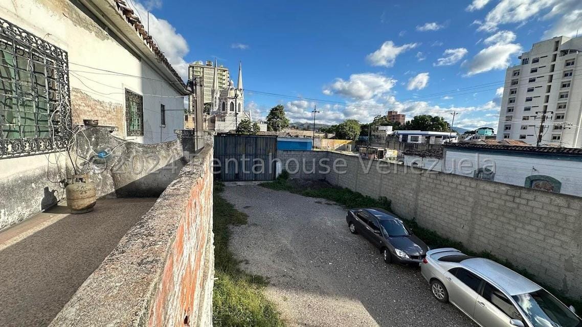 Terreno (Comercial) en Venta en Centro, Lara - 7