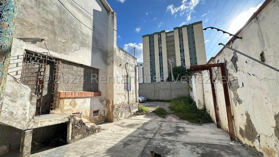 Terreno (Comercial) en Venta en Centro, Lara - 10