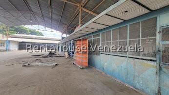 Comercial (Galpon - Deposito) en Venta en Zona Industrial Las Vegas, Aragua - 26