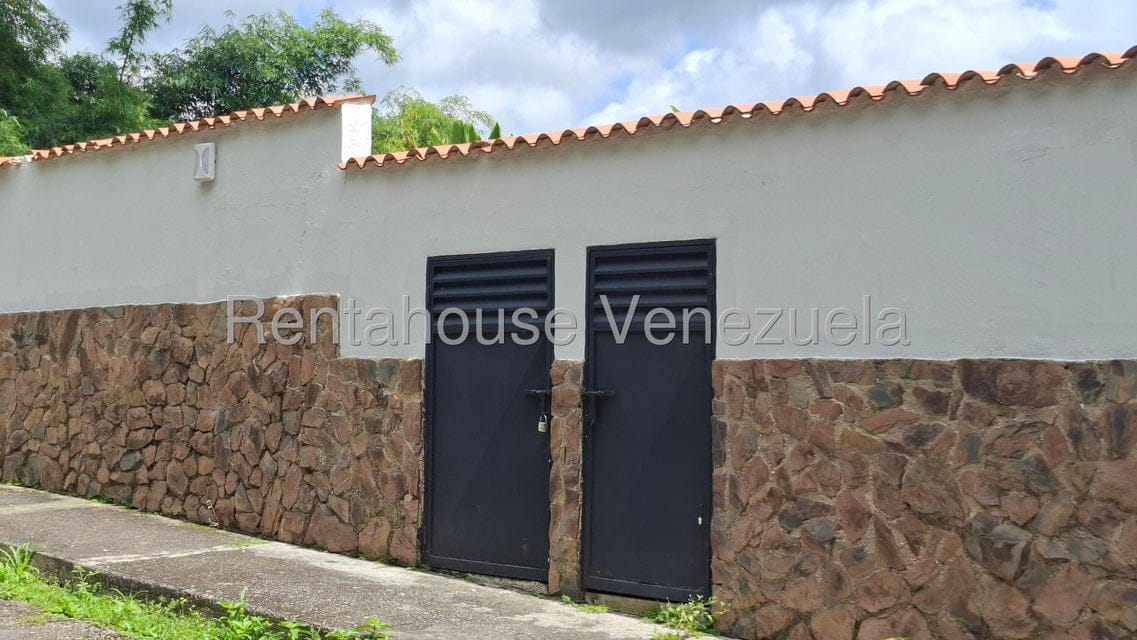 Casa (Casas de Campo) en Venta en Los Anaucos, Miranda - 53