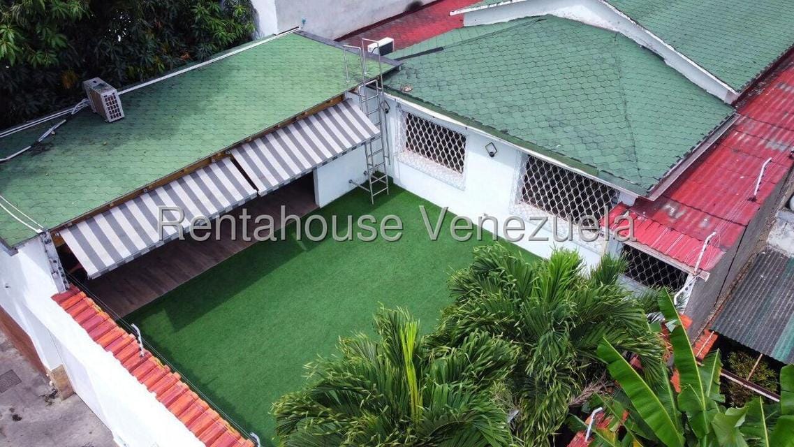 Casa (Multipes Niveles) en Venta en El Paraiso, Distrito Metropolitano - 26