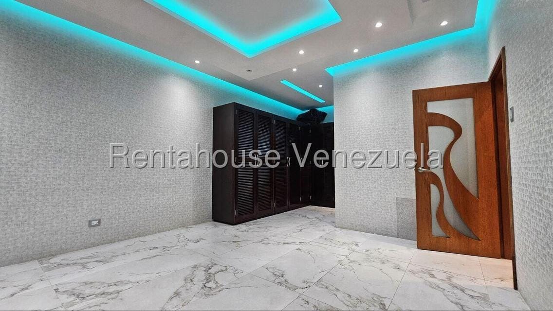 Casa (Multipes Niveles) en Venta en El Paraiso, Distrito Metropolitano - 20