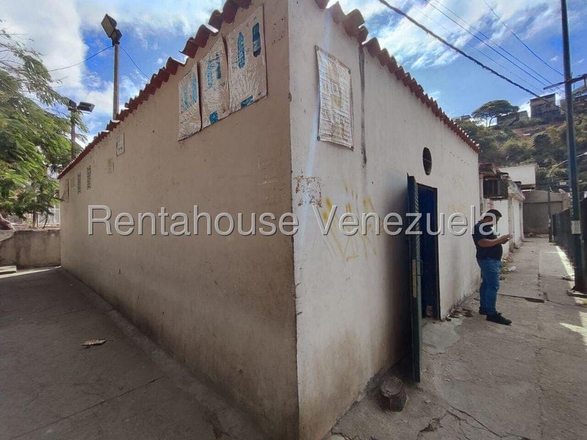Comercial (Local Comercial) en Venta en Petare, Distrito Metropolitano - 12