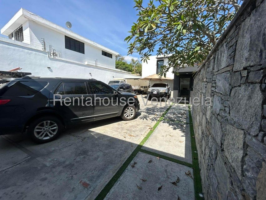 Comercial (Oficina) en Alquiler en Colinas de Bello Monte, Distrito Metropolitano - 2