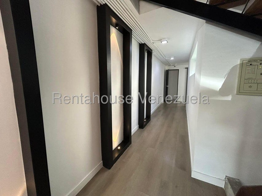 Comercial (Oficina) en Alquiler en Colinas de Bello Monte, Distrito Metropolitano - 8