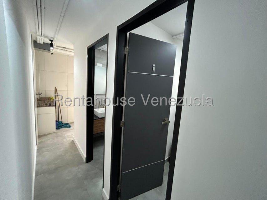 Comercial (Oficina) en Alquiler en Colinas de Bello Monte, Distrito Metropolitano - 10