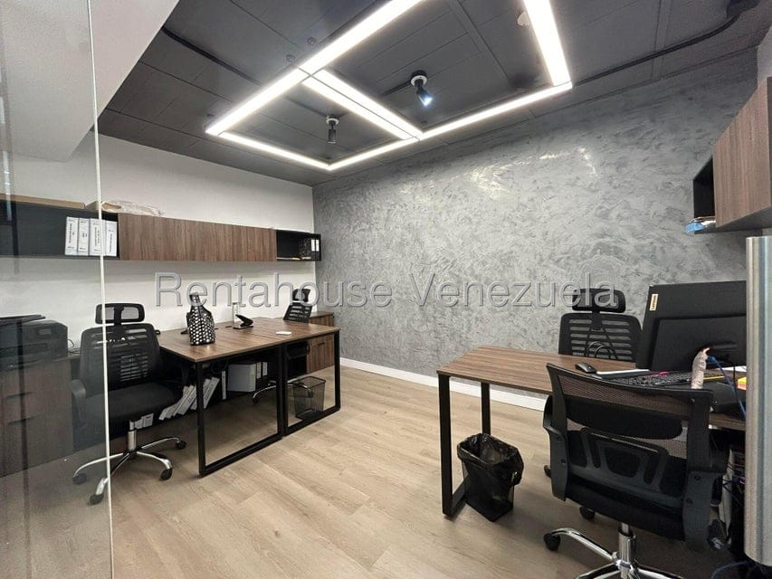 Comercial (Oficina) en Alquiler en Colinas de Bello Monte, Distrito Metropolitano - 17