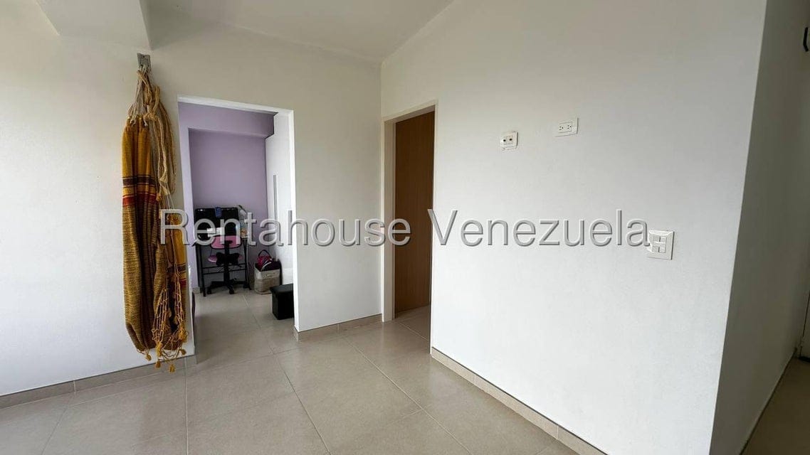 Apartamento (1 Nivel) en Venta en Bosques de la Lagunita, Distrito Metropolitano - 8