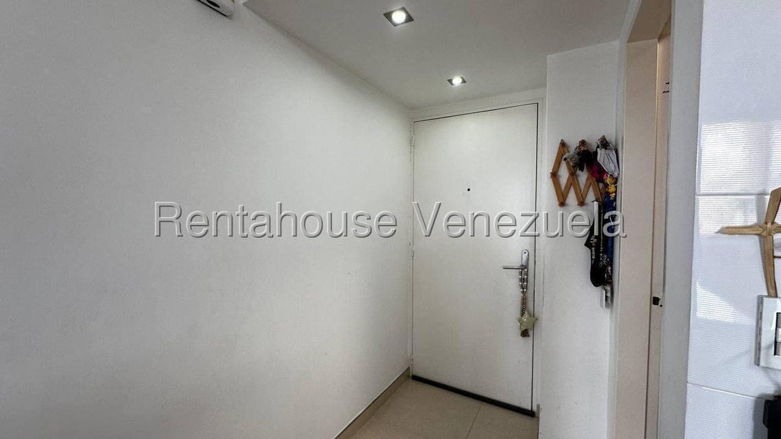 Apartamento (1 Nivel) en Venta en Bosques de la Lagunita, Distrito Metropolitano - 26