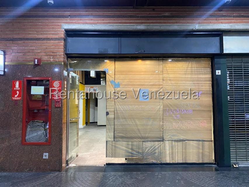 Comercial (Local Comercial) en Alquiler en La Castellana, Distrito Metropolitano - 5