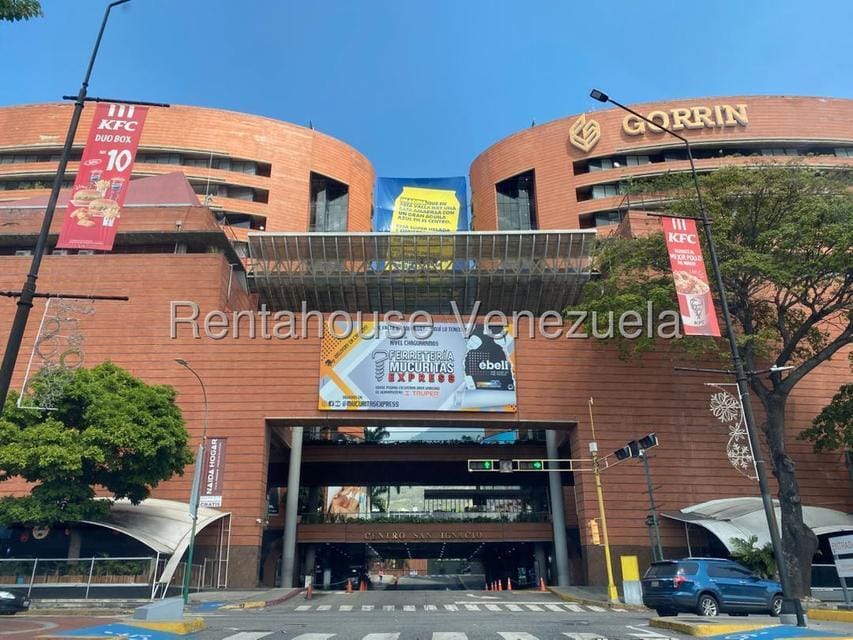 Comercial (Local Comercial) en Alquiler en La Castellana, Distrito Metropolitano