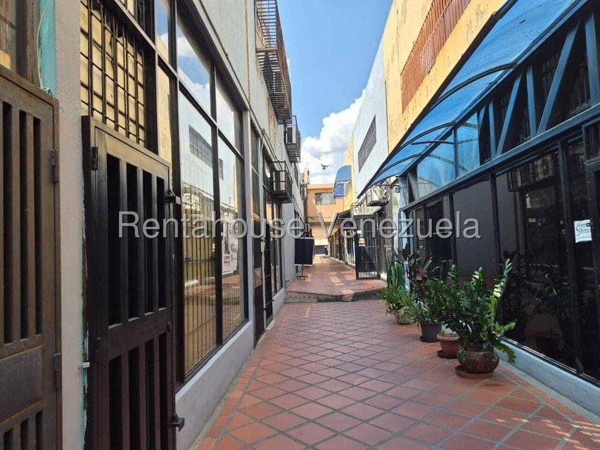 Comercial (Local Comercial) en Alquiler en Zona Industrial, Carabobo