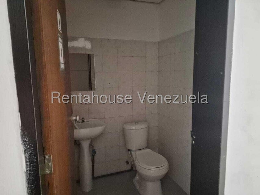 Comercial (Local Comercial) en Alquiler en Zona Industrial, Carabobo - 7