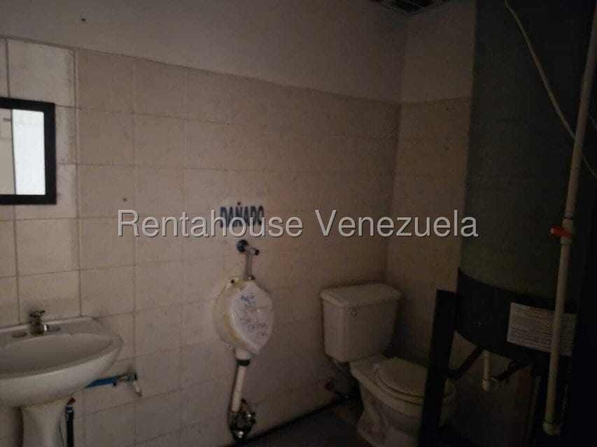 Comercial (Local Comercial) en Alquiler en Zona Industrial, Carabobo - 9