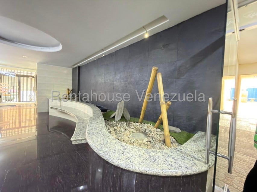 Apartamento (1 Nivel) en Venta en Zona Centro, Aragua - 2