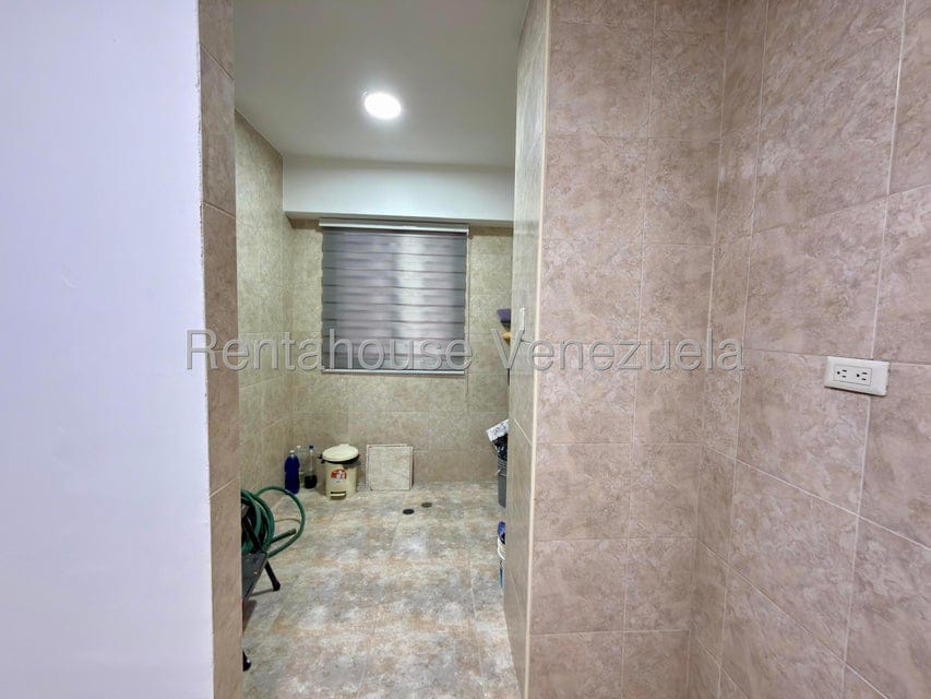 Apartamento (1 Nivel) en Venta en Zona Centro, Aragua - 13