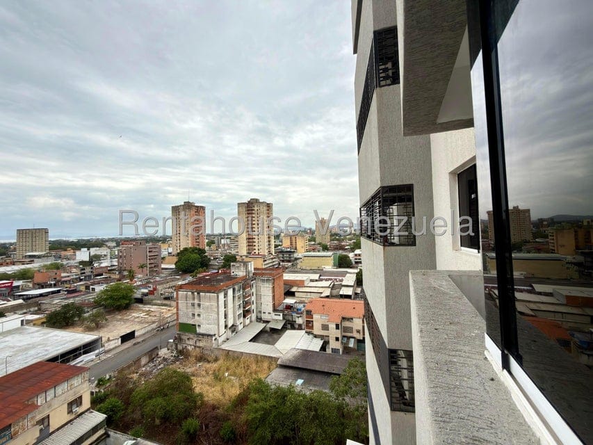 Apartamento (1 Nivel) en Venta en Zona Centro, Aragua - 15