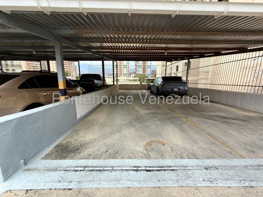 Apartamento (1 Nivel) en Venta en Zona Centro, Aragua - 36
