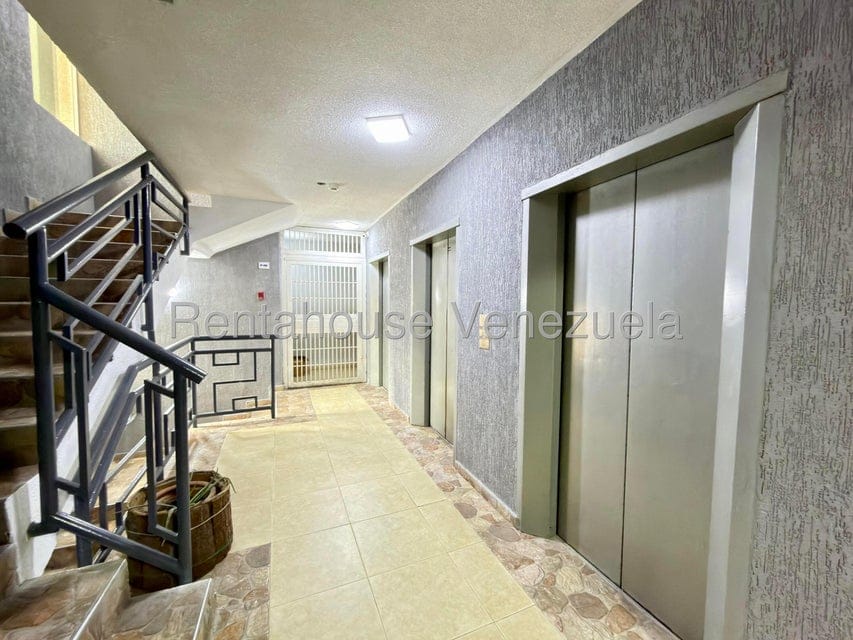 Apartamento (1 Nivel) en Venta en Zona Centro, Aragua - 43